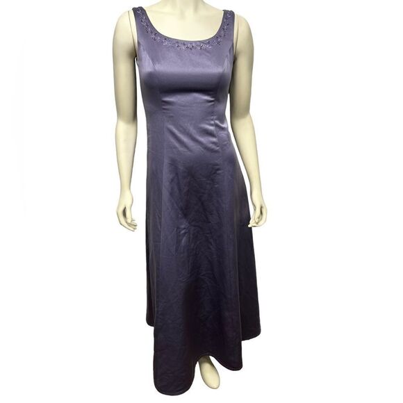 David’s Bridal Light Purple Sleeveless Maxi Dress Formal Bridesmaid Beaded Neck - Picture 2 of 13